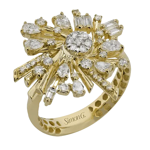 Cosmic Cluster Fashion Ring in 18k Gold with Diamonds