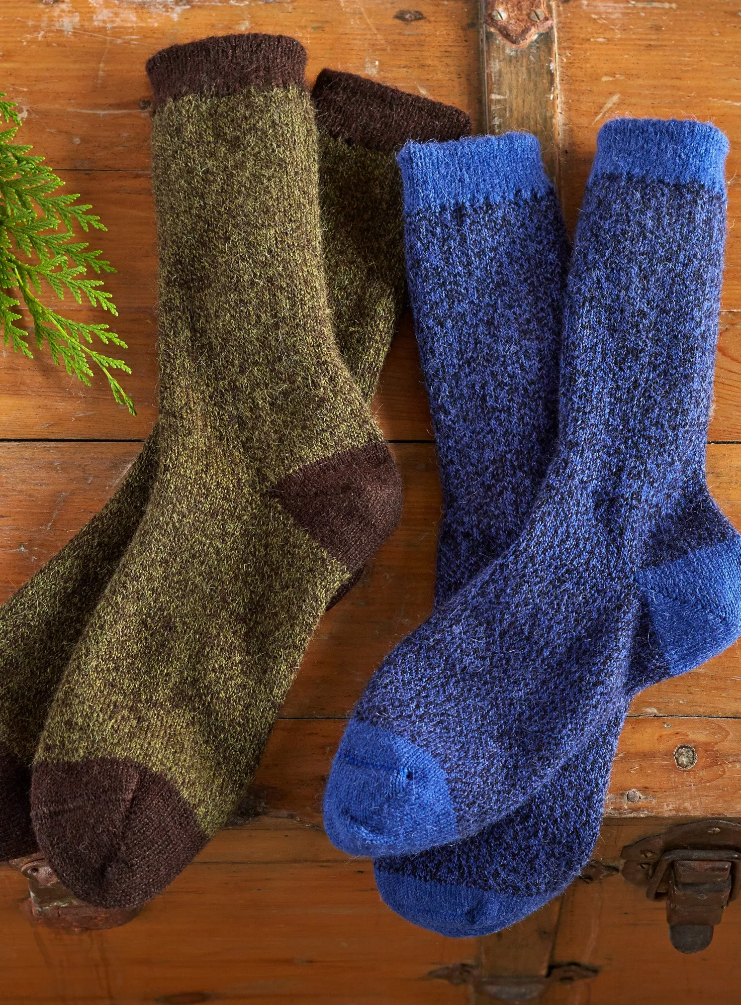 Cozy Alpaca Two-tone Socks