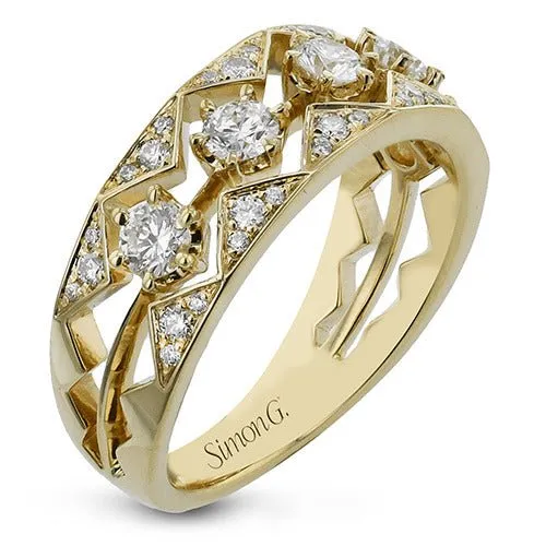 Fashion Ring in 18k Gold with Diamonds