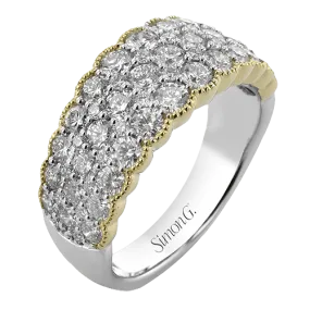 Fashion Ring In 18k Gold With Diamonds