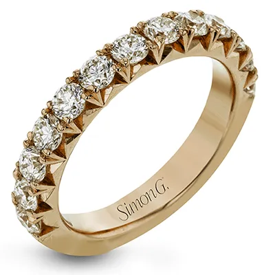 Fashion Ring In 18k Gold With Diamonds