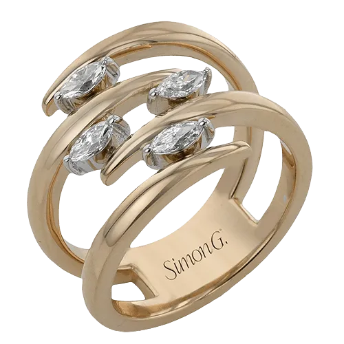 Fashion Ring In 18k Gold With Diamonds