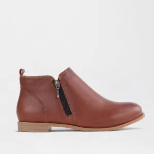 Flat Ankle Boot in Chestnut - 12471