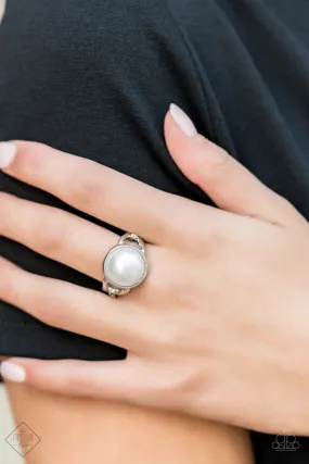 Paparazzi Accessories  - Pearl Powerhouse White Fashion Fix Ring July 2019