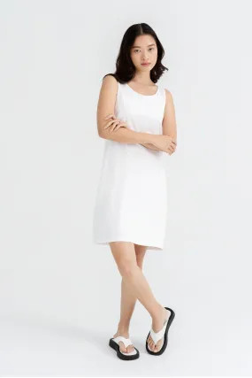 Valencia Gathered Back Shift Dress in White